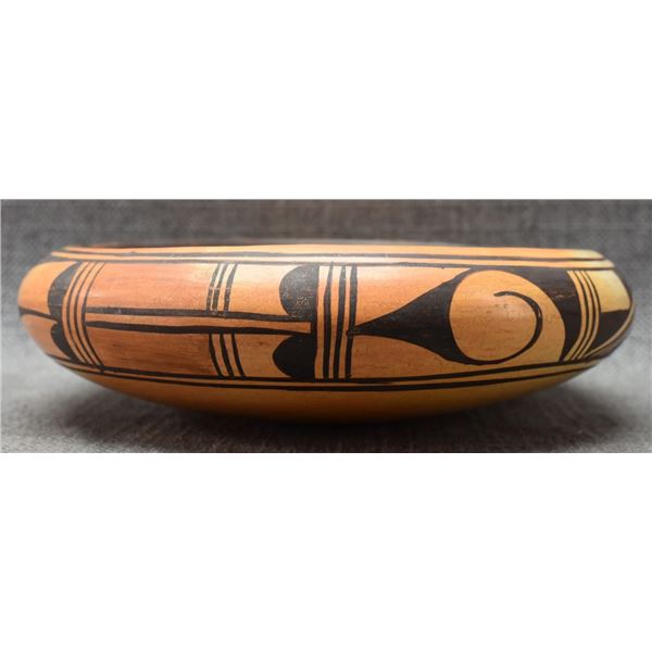 HOPI INDIAN POTTERY BOWL