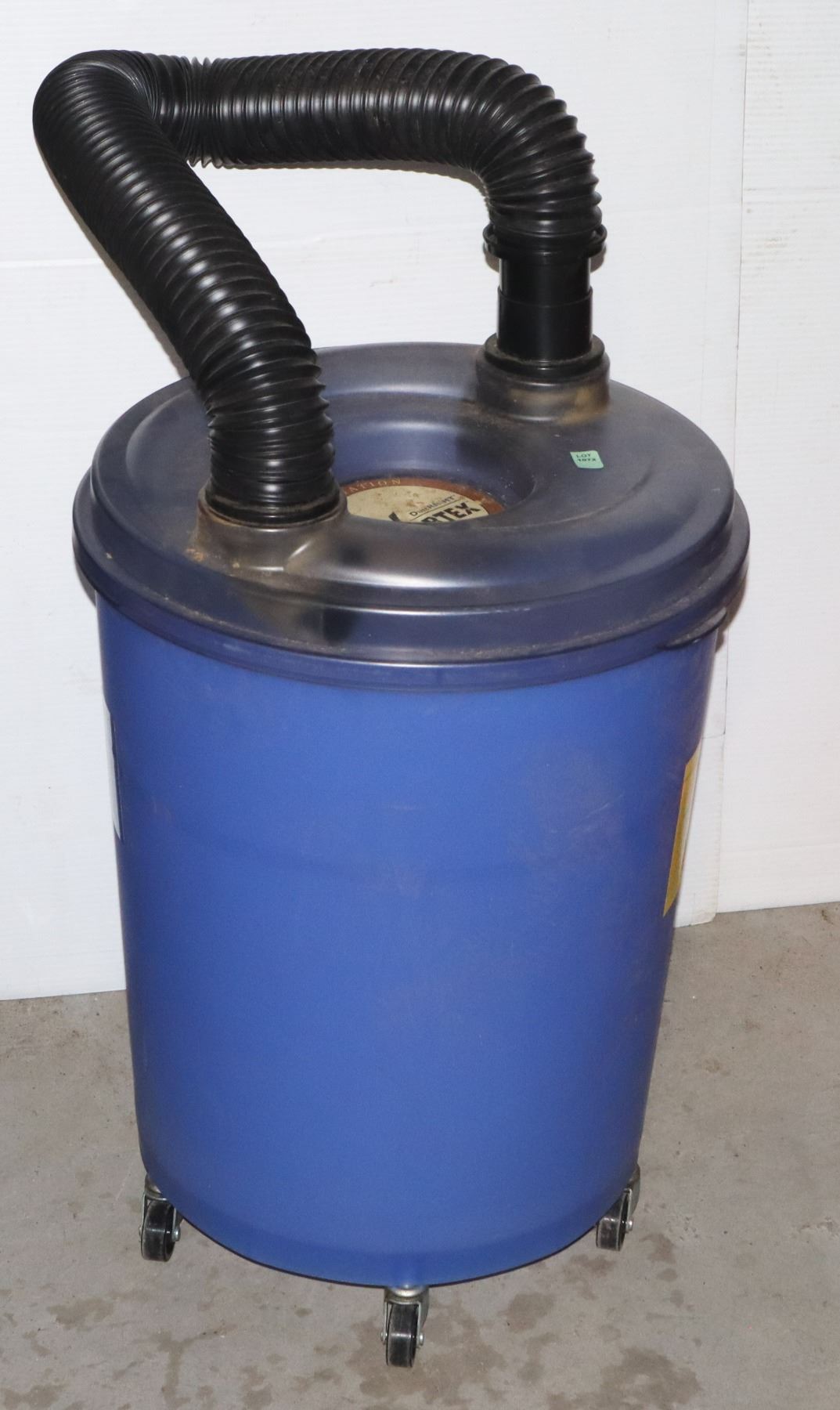 VORTEX DUST RIGHT DUST COLLECTION TANK ON WHEELS