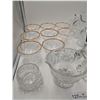 Image 2 : Assortment of Crystal and Glassware