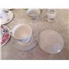 Image 6 : Assortment of Small Teacups and Saucers