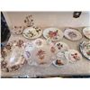 Image 2 : Assortment of Decorative Plates and Serving Trays