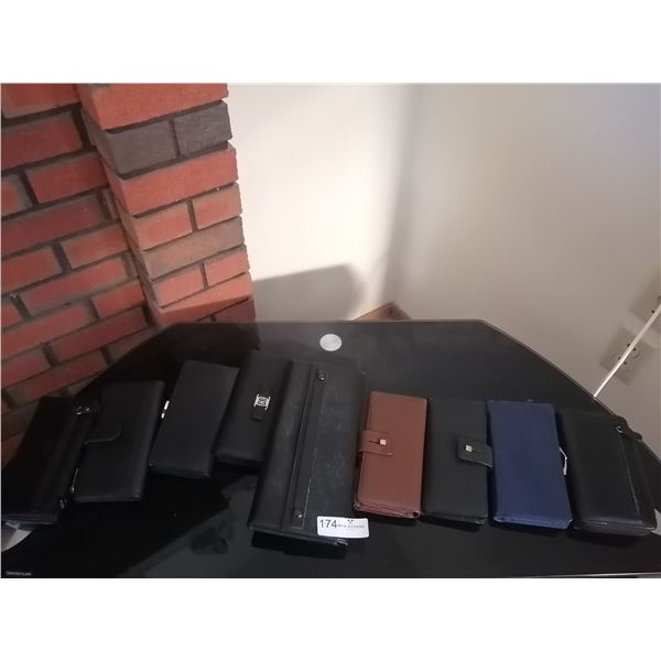 Huge Selection of Ladies Wallets All 10 Are in Excellent Shape