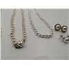 Image 3 : 3 x Pearl-Style Necklaces and 2 x Pairs of Pearl-Style Earrings
