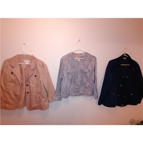 3 x Women's Jackets (Sizes 14P)