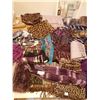 Image 3 : Large Assortment of Women's Scarves