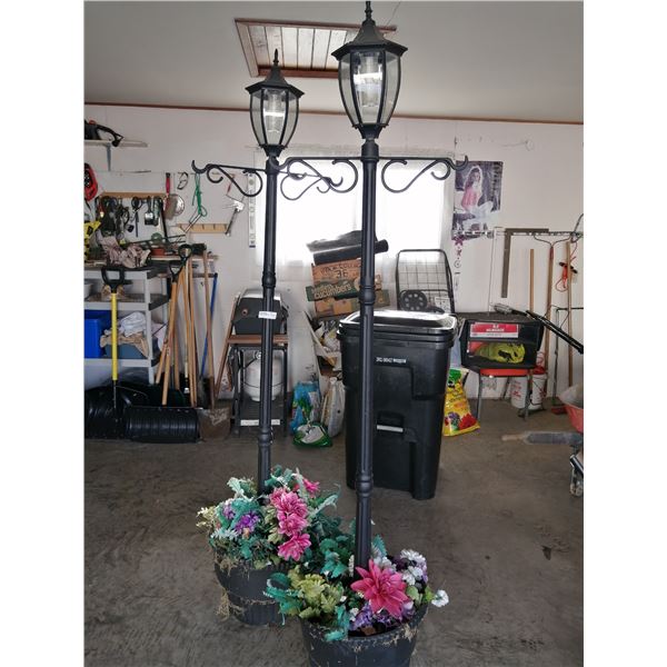2 x Solar-Powered Flower Pot Lamp Posts