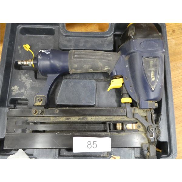 Mastercraft air-powered finishing nailer