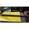 Image 1 : Steel Bar 34"1/4 x 1"3/4 x 1"3/4