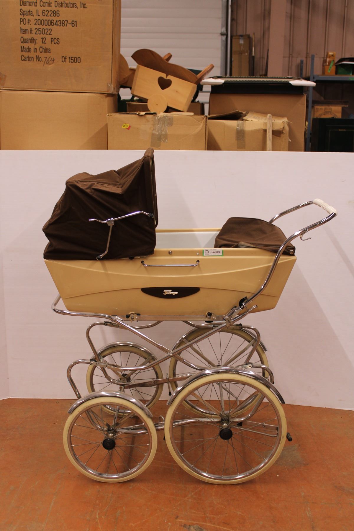 Antique Perego *Vintage Perego Carriage - Bodnarus Auctioneering
