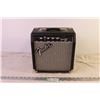 Image 1 : Fender 10G Amp (Powers on)