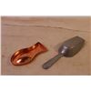 Image 2 : 1940’s Metal Sugar Scoop and Copper Plate Spoon Rest