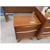 Image 7 : **3-piece bedroom set with 2 lamps (72" long, 6-drawers)