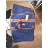 Image 2 : Suit bag, misc tub bar