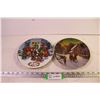 Image 1 : (2) Decorative Christmas Plates