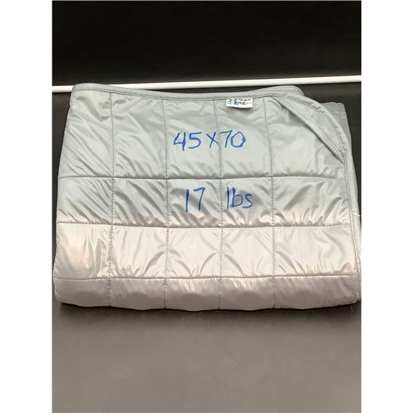 Hippo Hug 17lbs Weighted Blanket (45 x 70)