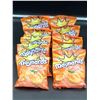 Image 1 : Maynards Fuzzy Peaches Gummy Candy (10 x 185g)