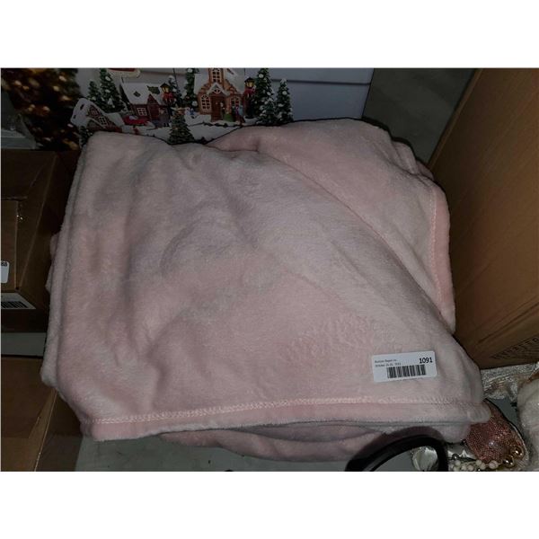 Kate Spade - Queen Size Blanket