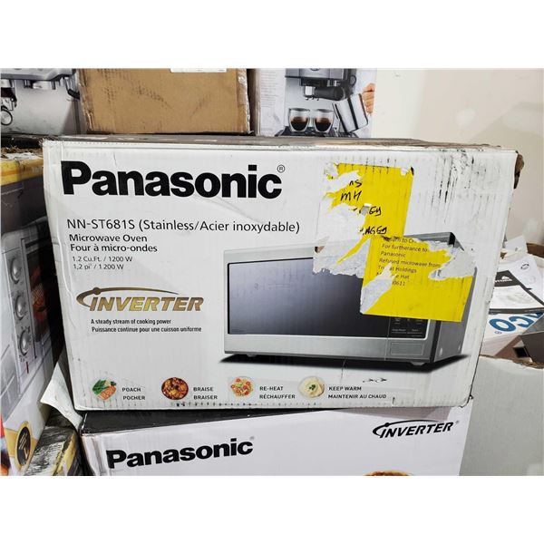 NEW Panasonic NN-ST681S Stainless Microwave Oven 1200W 1.2cu ft