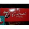 Image 2 : Case of 7 Days Vanilla Strawberry Filled Croissants (4 x 6 x 75g)