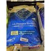 Image 1 : Blue Buffalo Life Protection Formula Chicken Adult Dog Kibble 15 Lbs