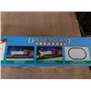 Image 2 : Dickensville Collectibles Holiday Train Set