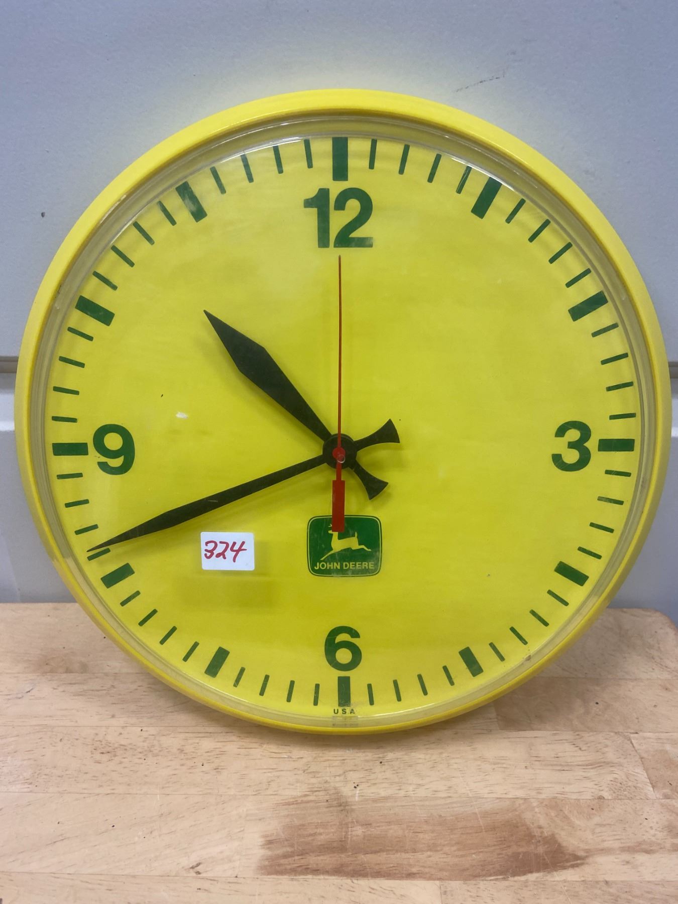 John Deere Clock 12v Battery operated Plastic Works Schmalz Auctions