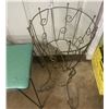 Image 2 : Art deco plant stand and 34" x 24" stool