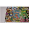 Image 4 : lot of 11 misc comic books, Micky mouse, Scooby Doo …etc.