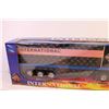 Image 3 : New Ray International Diecast Long Hauler 1/32 Scale