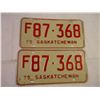 Image 2 : Set of 1975 Saskatchewan Farm Plates