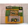 Image 2 : 1:64 Ertl Tractor - John Deere R
