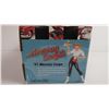 Image 4 : American Muscle - American Graffiti - Diecast - 1951 Mercury Coupe - 1/18 Scale (box is opened)