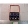 Image 1 : Small spoons in box