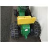 Image 4 : John Deere pedal tractor (plastic)