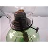 Image 5 : Green base lamp with chimney