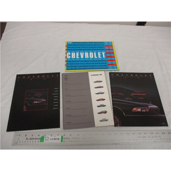 (4) Truck brochures