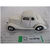 Image 2 : Jada 1934 Ford Coupe - 1:24 diecast