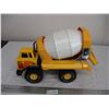 Image 2 : Tonka Cement truck 18" long