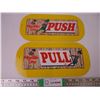 Image 1 : Mountain Dew “push” and “pull” Signs