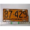 Image 1 : (1) 1947 Saskatchewan License Plate