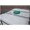 Image 5 : Unknown 200 gal liquid poly tote
