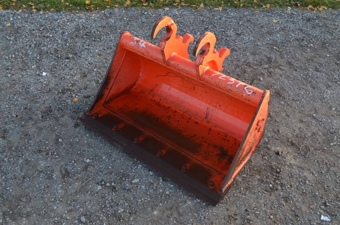 Cotech 36" ditching bucket to fit Kubota excavator, QT