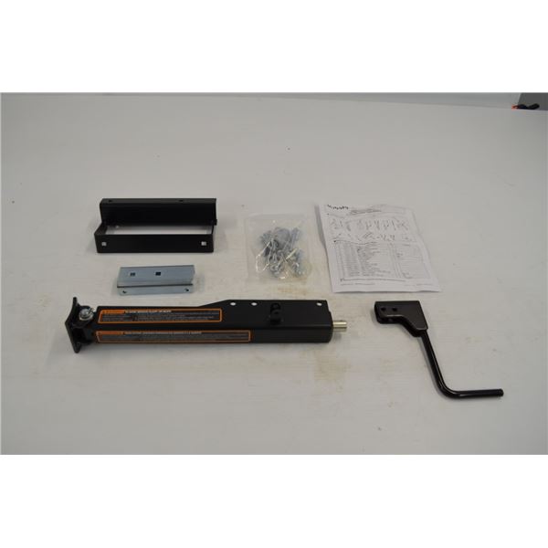 Kubota maintenance lift kit for Kubota Z series mower deck