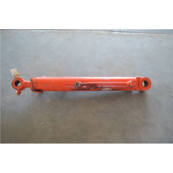 Kubota hydraulic cylinder to fit excavator