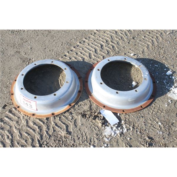Set of 2 CIH Maxxum rim centers