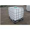 Image 2 : Unknown 200 gal liquid poly tote