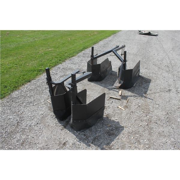 Unknown set of 4 ginseng tire shields and skid plates off of JD 5000 series tractor