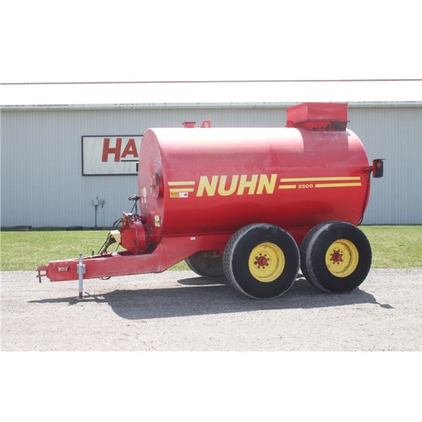Nuhn 2500 liquid manure tank, tandem axle