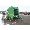 Image 4 : JD 457, Silage Special, 4 x 5, MegaWide pickup with gauge wheels, 31x13.50-15 flotation tires, bale