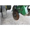 Image 10 : JD 7000 6 row corn planter, dry fertilizer, monitor